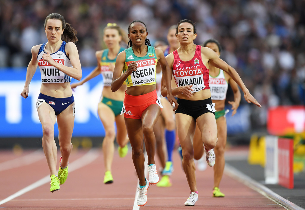 Gudaf Tsegay of Ethiopia (C) leads the way in the Women's 1500 metres during day one of the 16th IAAF World Athletics Championships London 2017 at The London Stadium - Sports Leo sportsleo.com