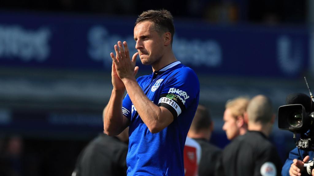 Jagielka announces Everton departure - Sports Leo