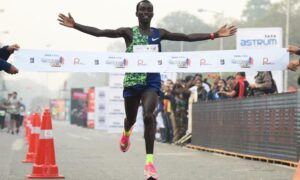 Kenyan Barsoton sets new record at Kolkata 25k men’s race - Sports Leo