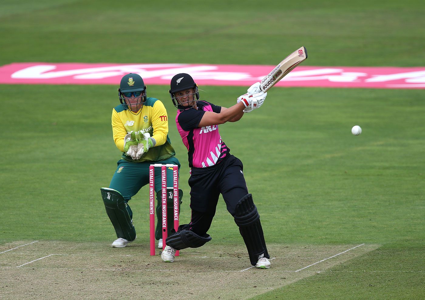New Zealand beat South Africa by 69-runs in women’s T20 - Sports Leo