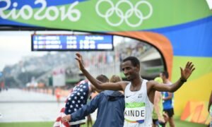 Refugee athlete Yonas Kinde selected to run Tokyo Marathon - Sports Leo