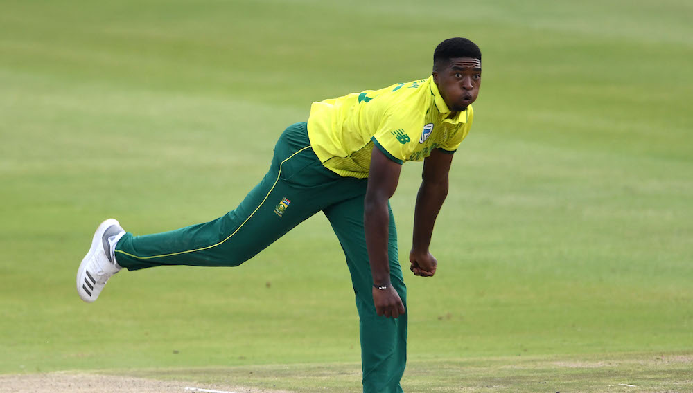 Lions sign Proteas fast bowler Sipamla from Warriors - Sports Leo