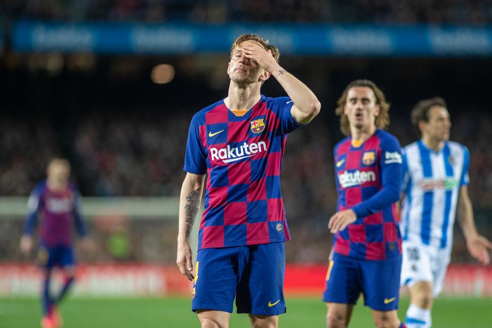 Five players who could leave FC Barcelona next summer - Sports Leo