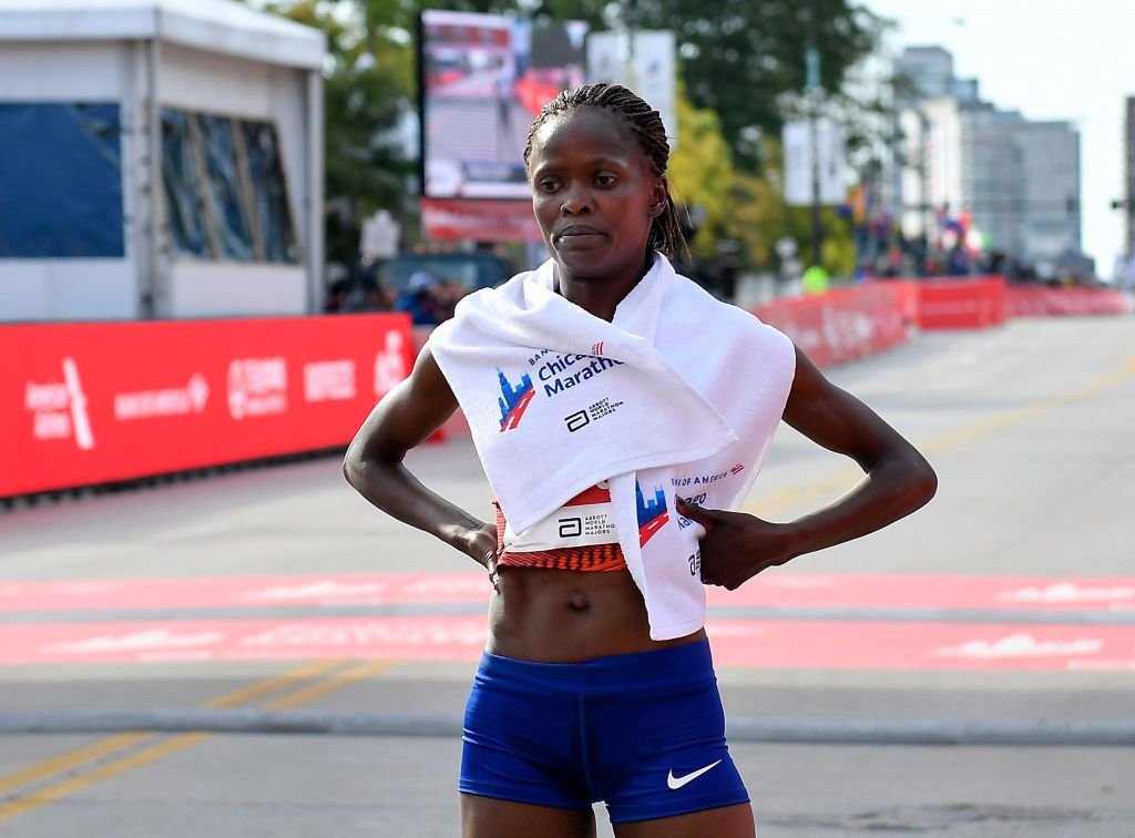 Kenyan Brigid Kosgei to choose between London and Chicago Marathons - Sports Leo
