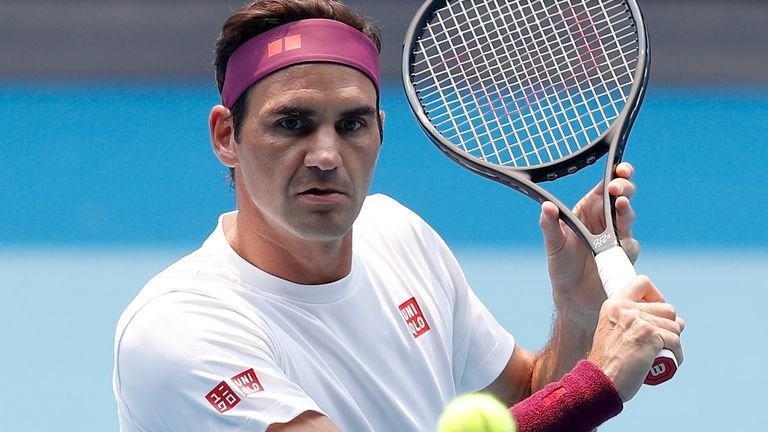 Roger Federer out of tennis until 2021 after knee surgery - Sports Leo