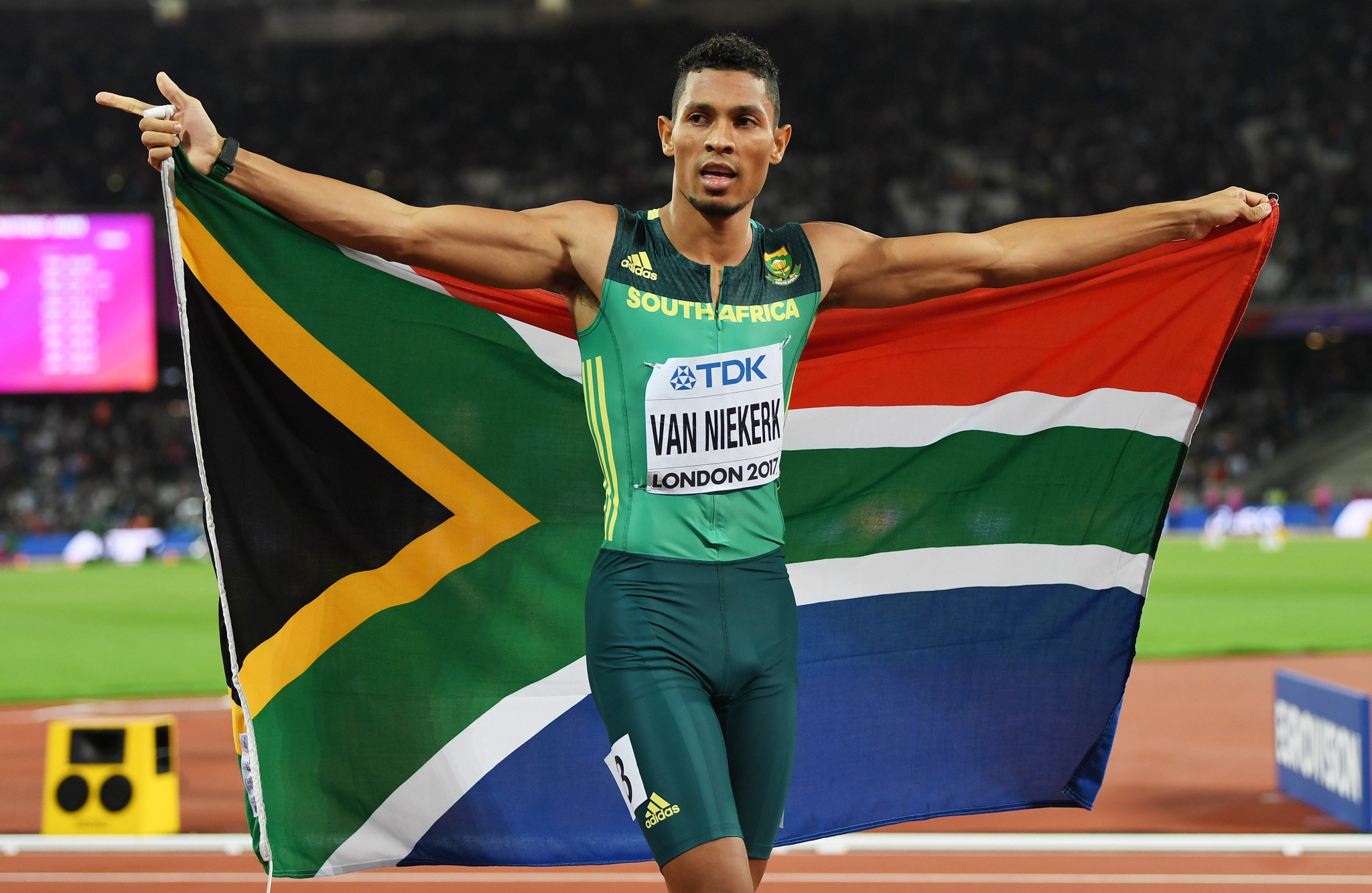 SA's Van Niekerk tests positive for COVID-19 in Italy - Sports Leo