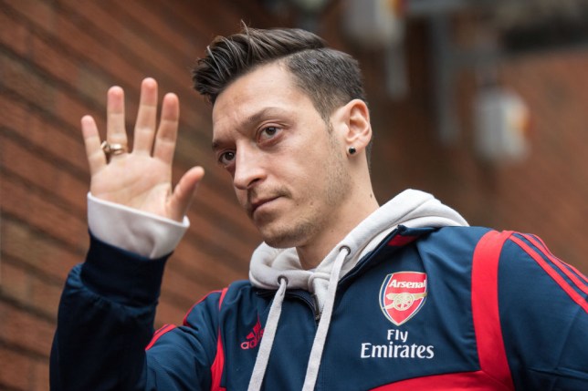 Mesut Ozil left out of Arsenal's Europa League squad - Sports Leo