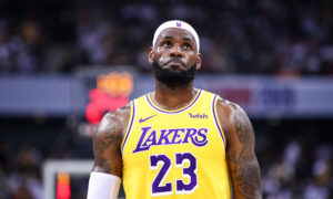 Lebron James injury, minutes restriction and impact to LA Lakers