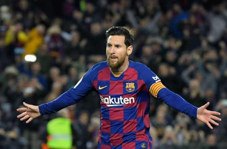 PSG offer Lionel Messi a three year contract