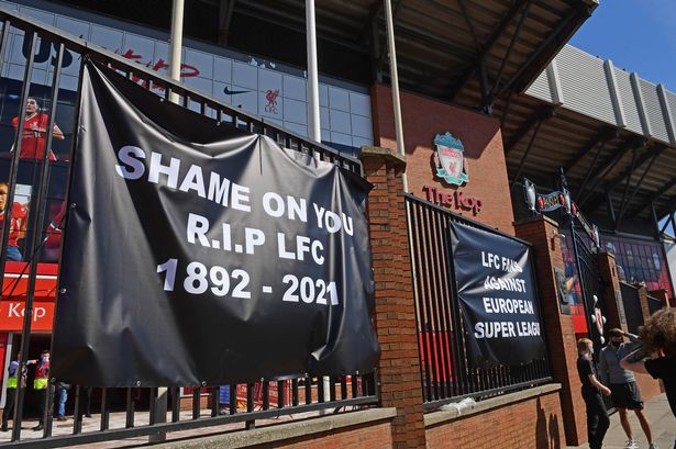 Fan engagement: Liverpool fans support against proposed European Super League