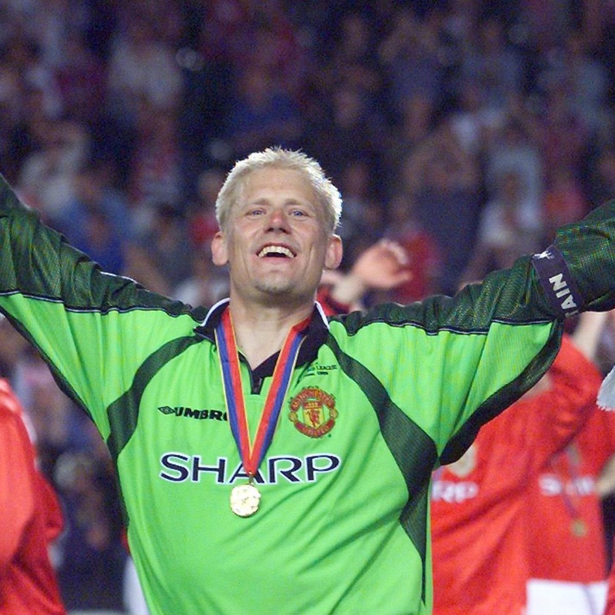 best and barely believable saves for peter schmeichel