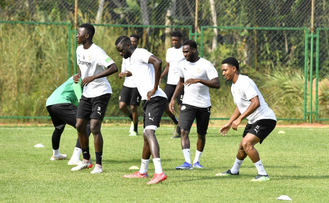 Aubameyang returns to training with Gabon