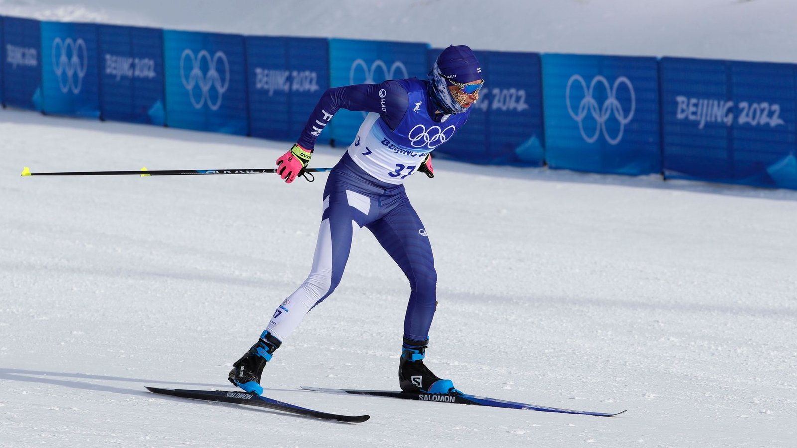 Olympic Skier Freezes Penis
