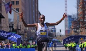 Kenyans rule Boston Marathon