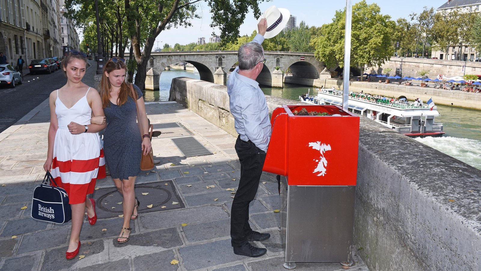 French Open Air Urinal. 