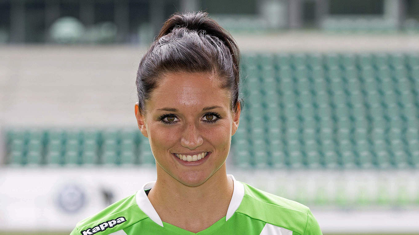 SELINA WAGNER: hottest women football. 