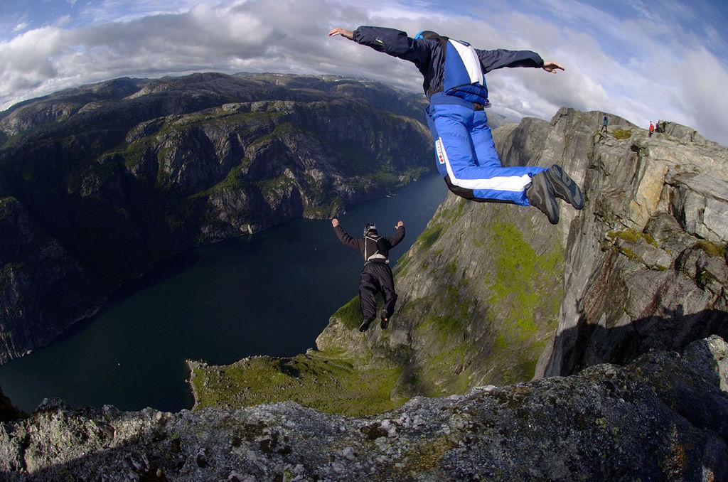 base jumpimg