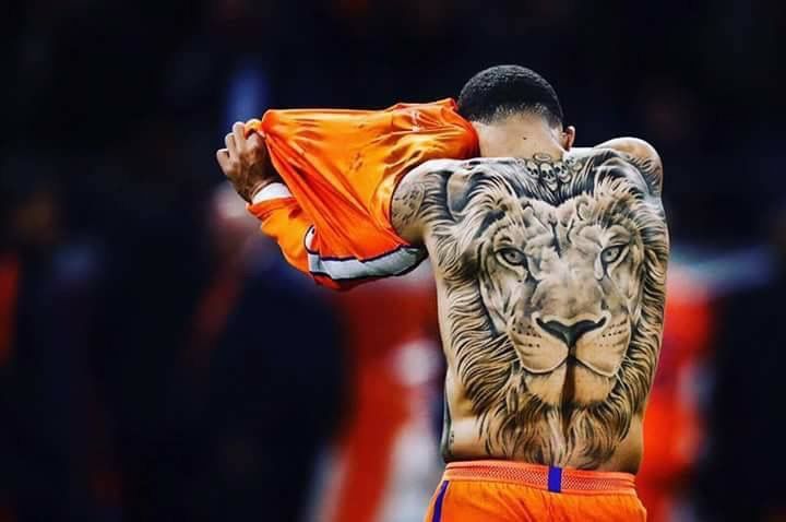 depay tatoo