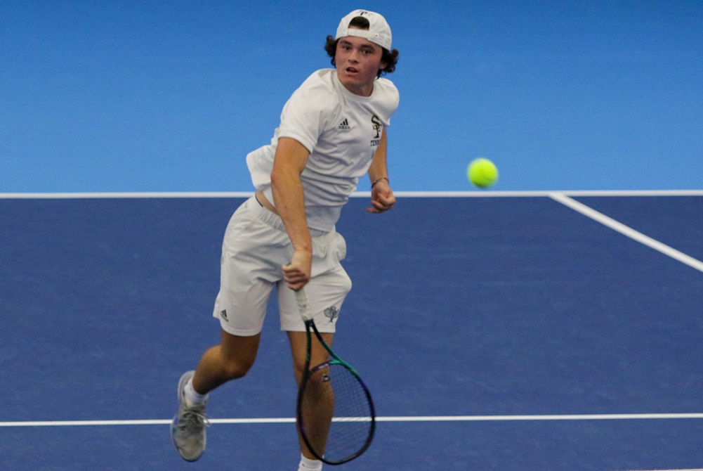 Tennis shot