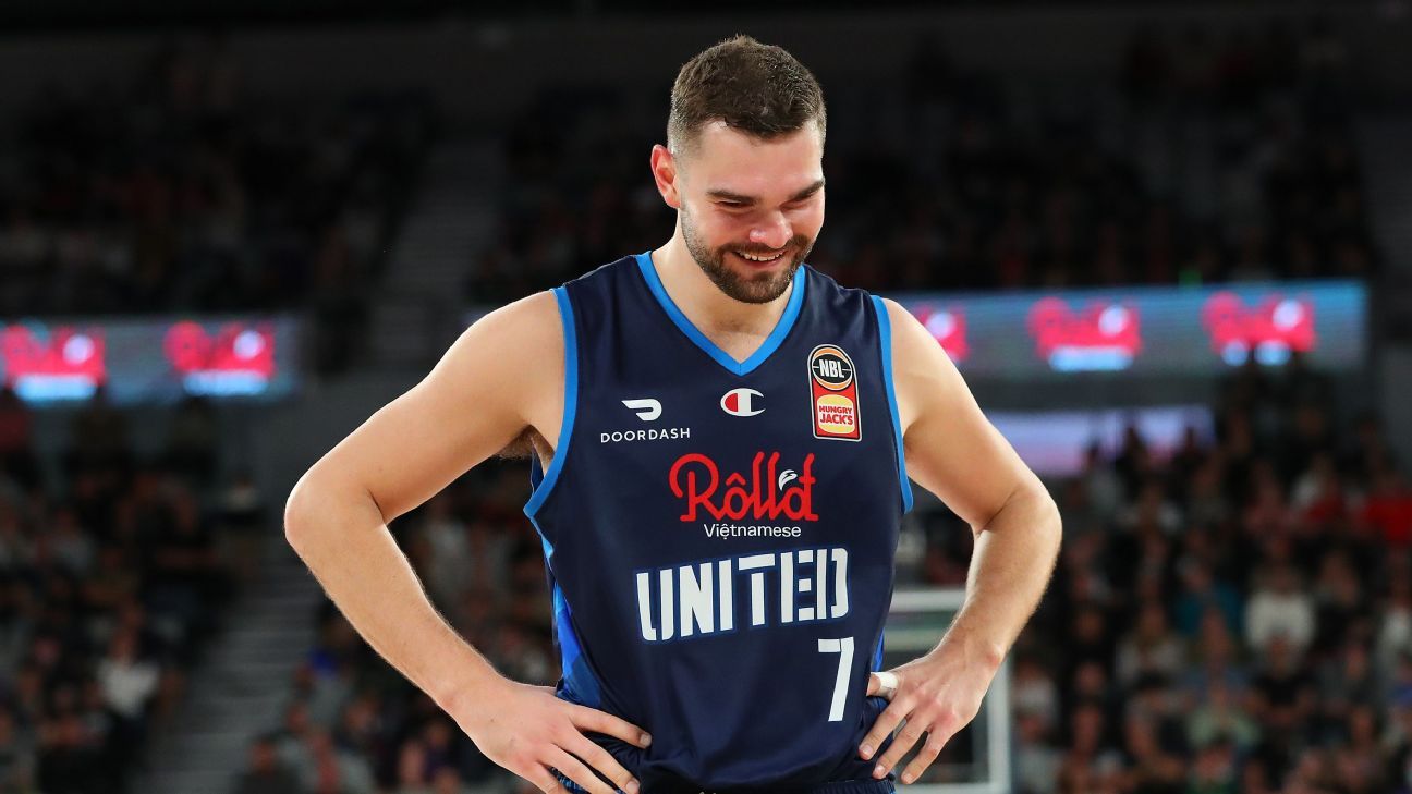 Isaac Humphries