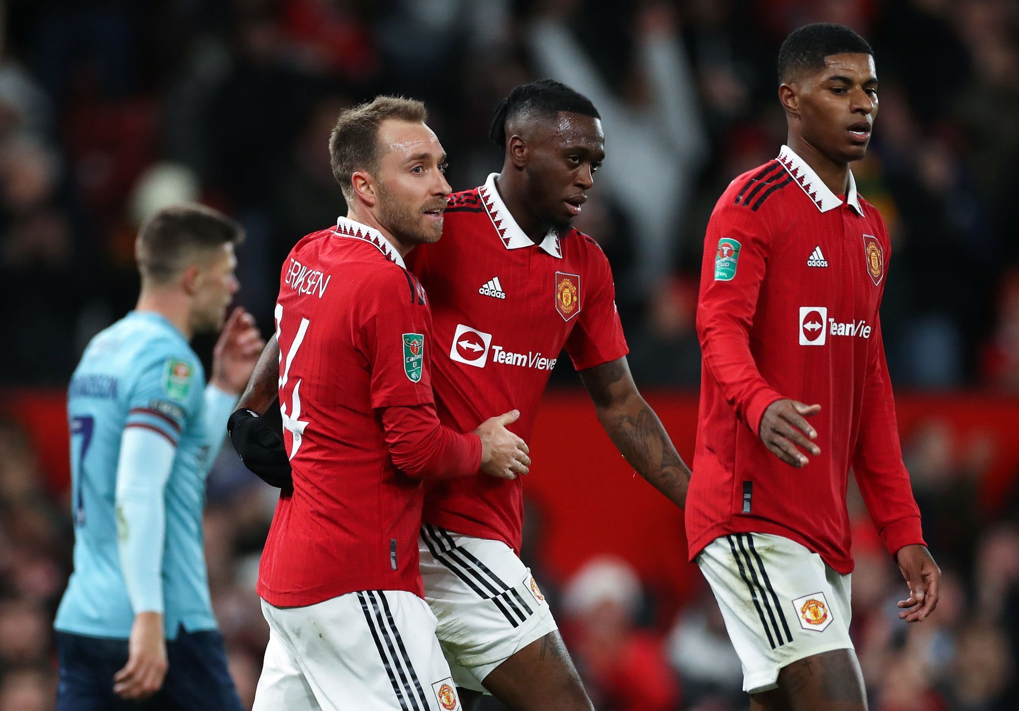 United celebrate Eriksen's Goal.