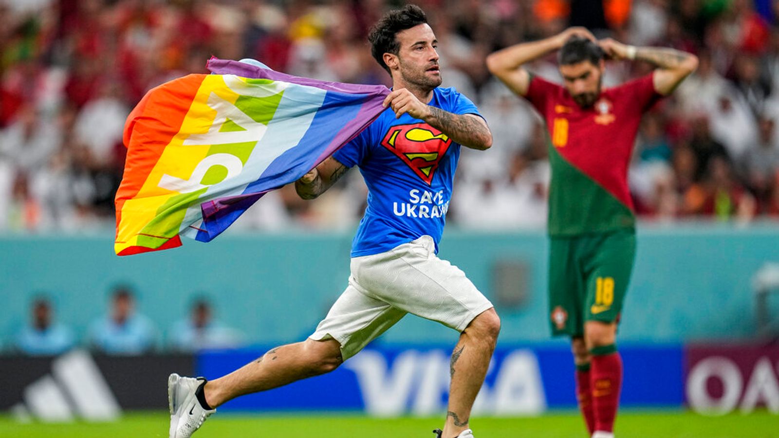 Pitch invader 