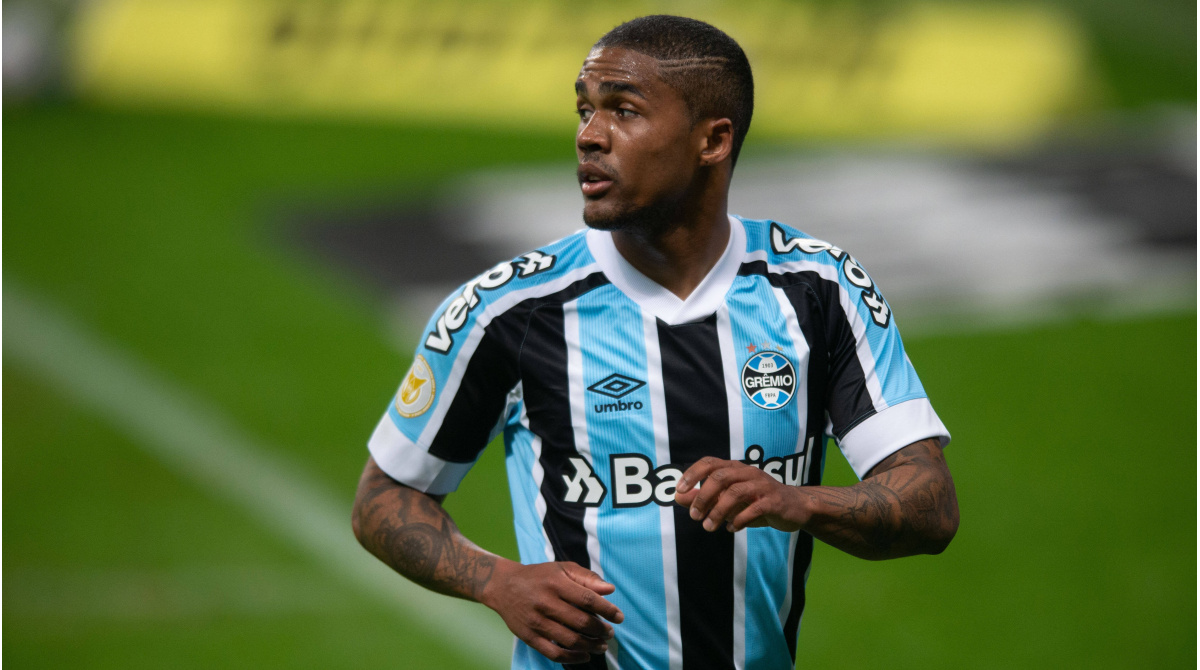 Douglas Costa
