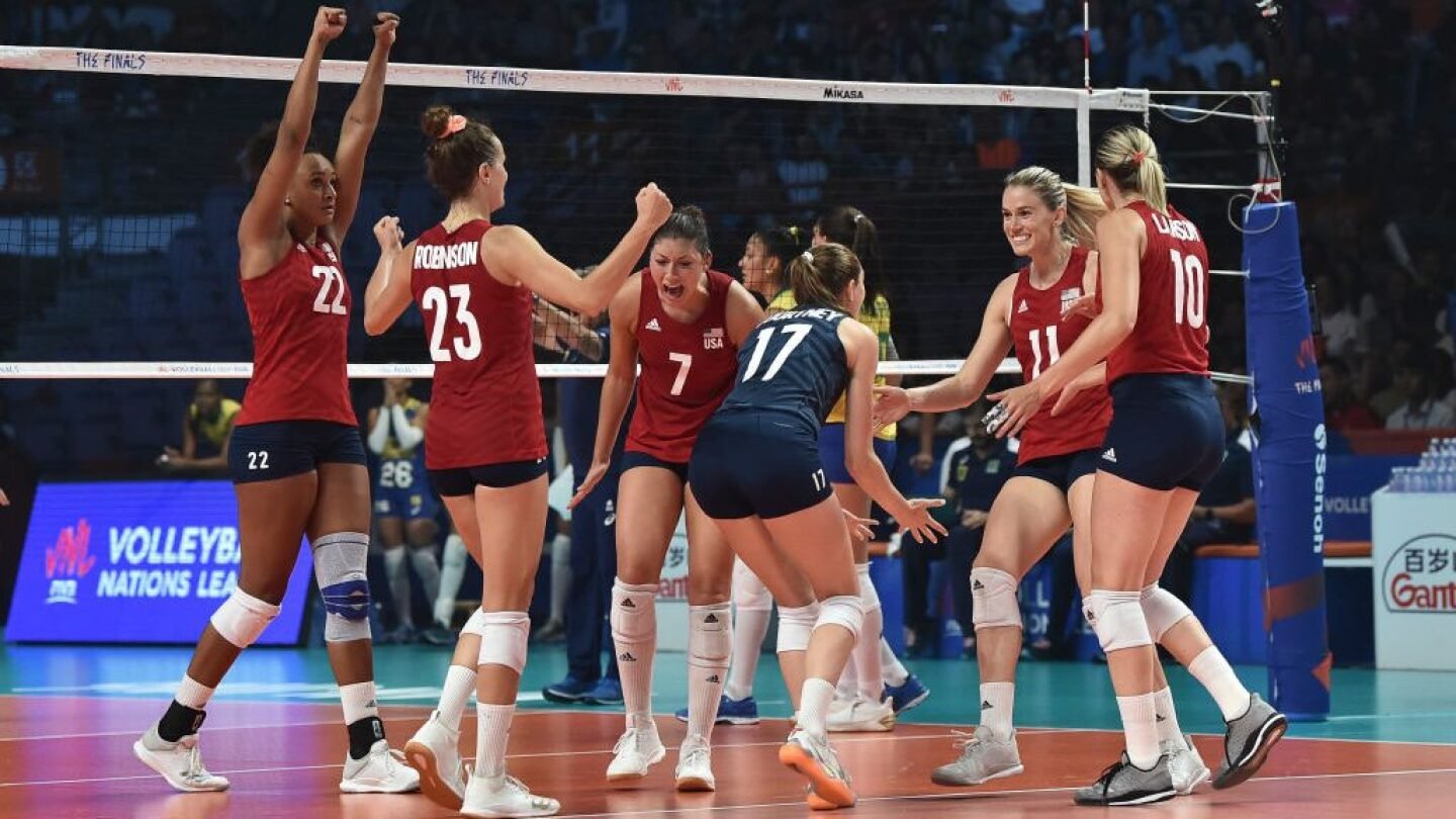 why is women's volleyball more popular than men's