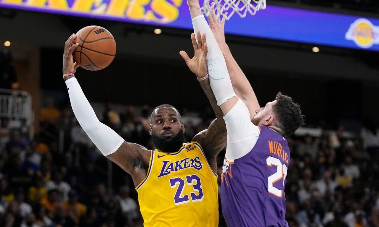 phoenix suns vs lakers
