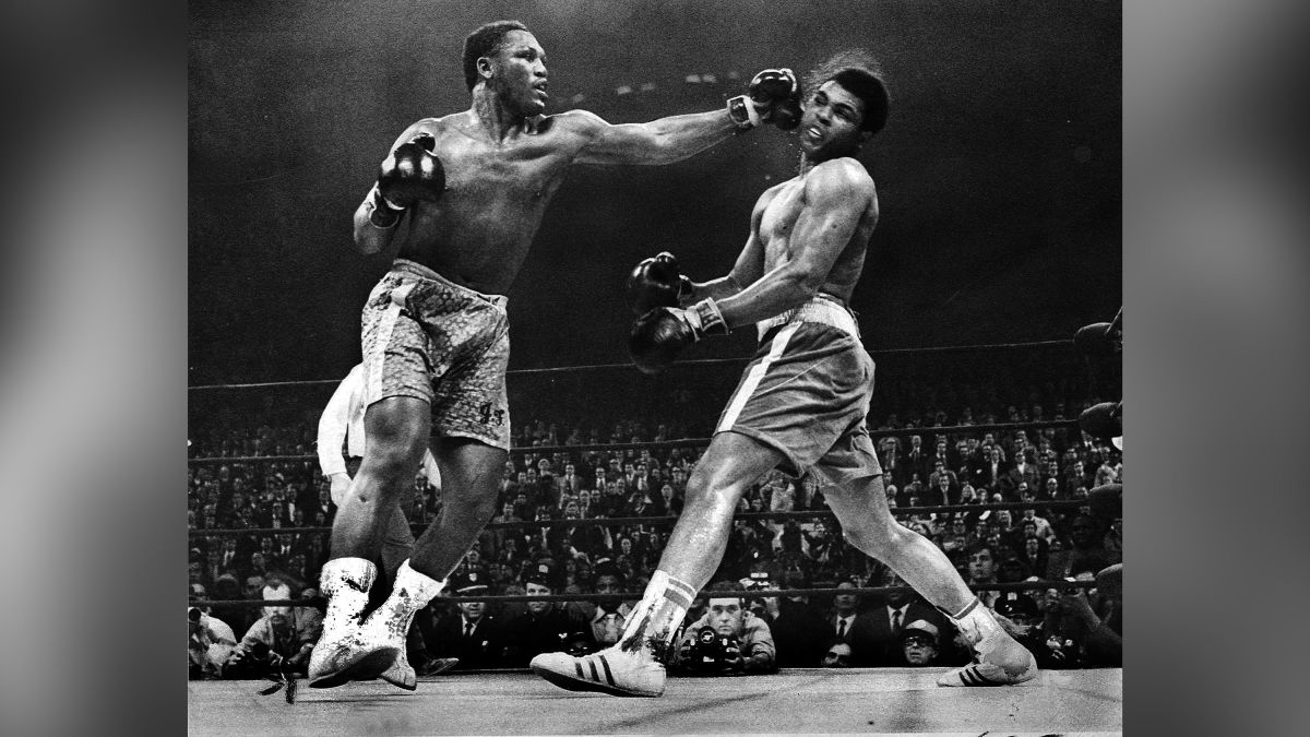 floyd mayweather vs muhammad ali 