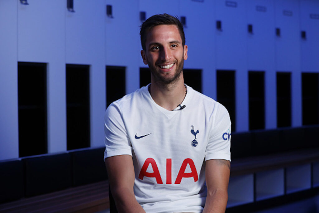 Rodrigo Bentancur biography