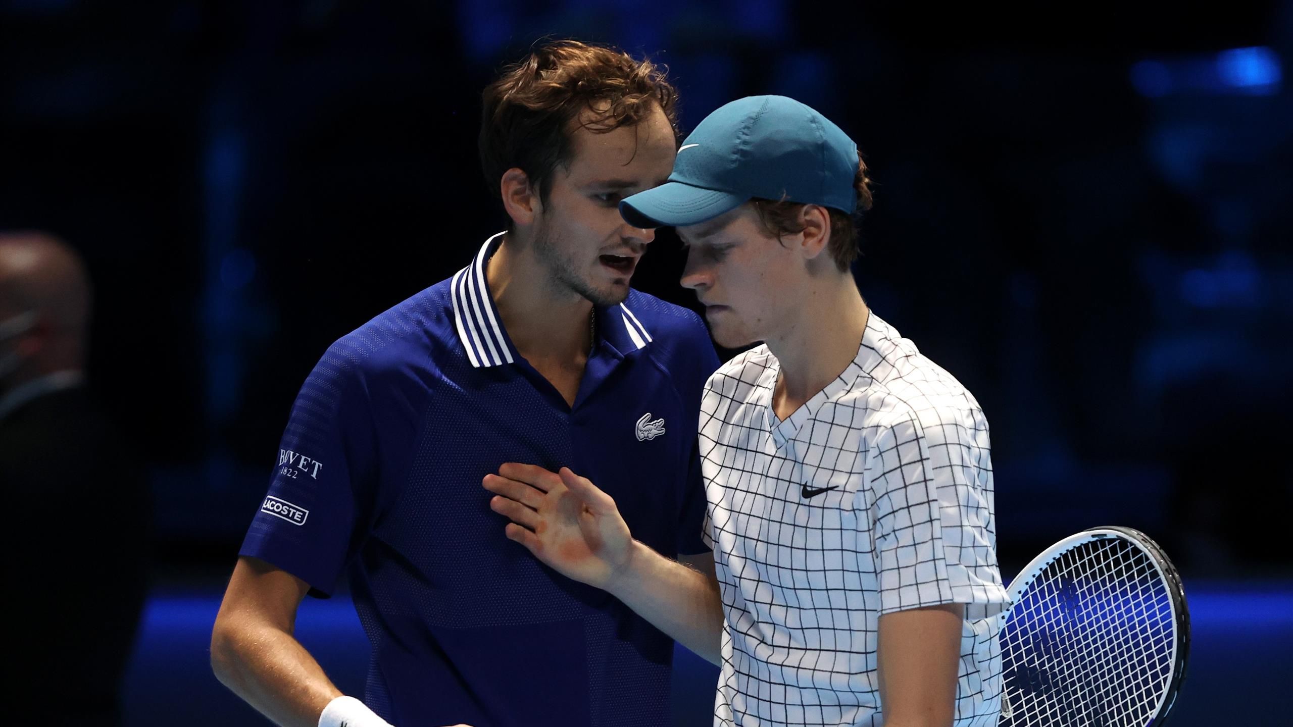 jannik sinner defeated daniil medvedev