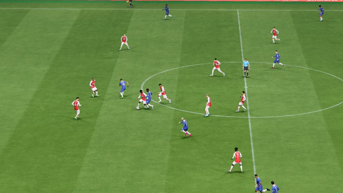 EA FC 24 defending