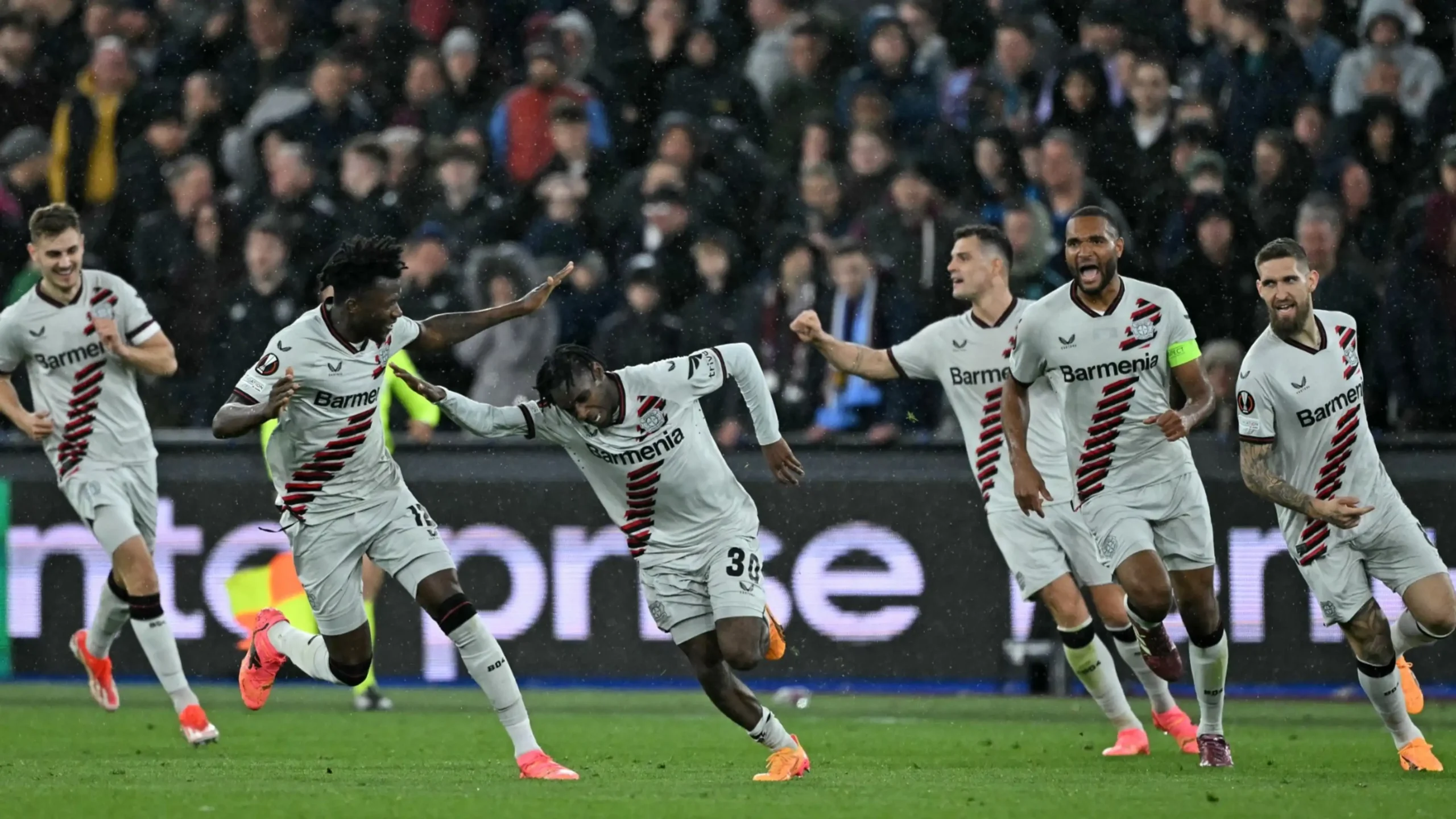 Bayern Leverkusen advanced to the Europa League semi finals