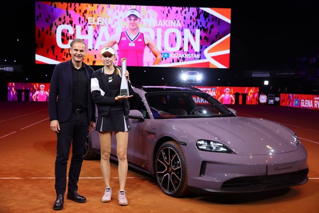 elena rybakina porsche gift