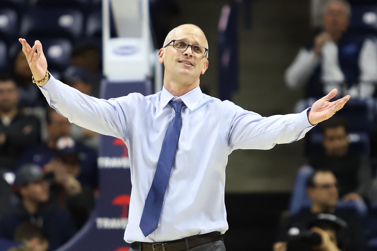 Dan Hurley UConn coach